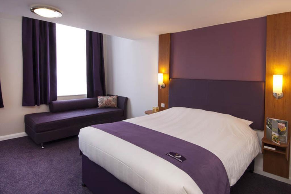 Premier Inn London Euston Exterior foto