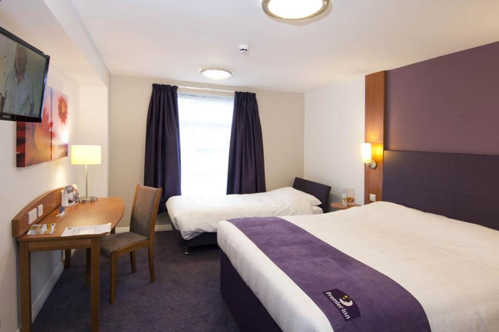 Premier Inn London Euston Exterior foto